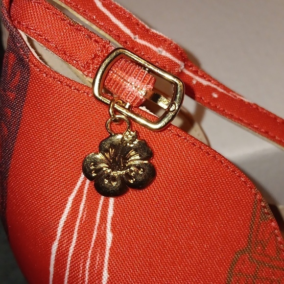 HER Universe Disney Lilo & Stitch Tiki Heelssize 11 - Picture 11 of 11